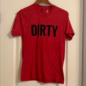 Atlanta Falcons “Dirty” Birds Red T-Shirt, Small